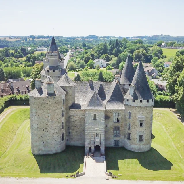 Château de Bonneval vue aérienne