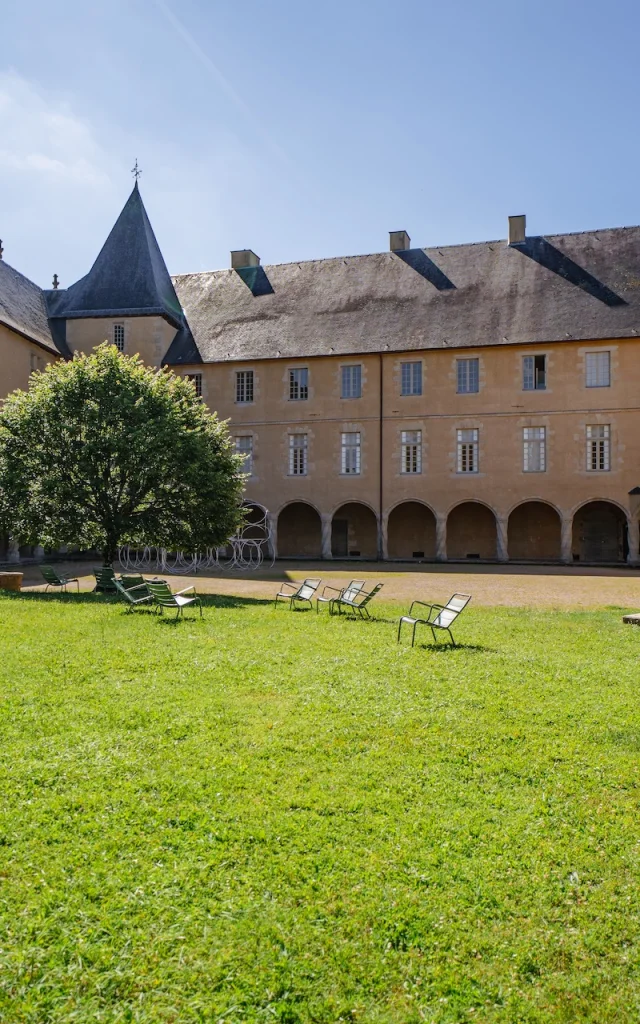 Musée d'art contemporain de la haute-vienne - château de rochechouart