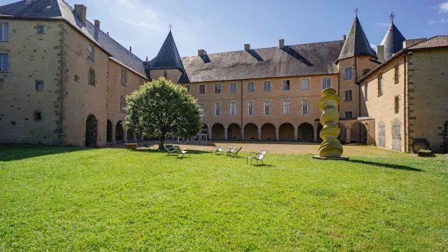 Musée d'art contemporain de la haute-vienne - château de rochechouart