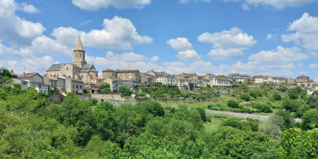 Vue De Chateauponsac Et Son Eglise