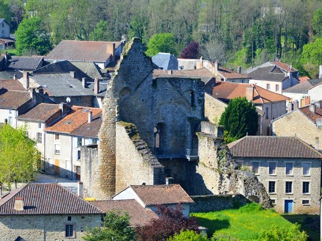 Chateau Chalus Maulmont Benoit M 5