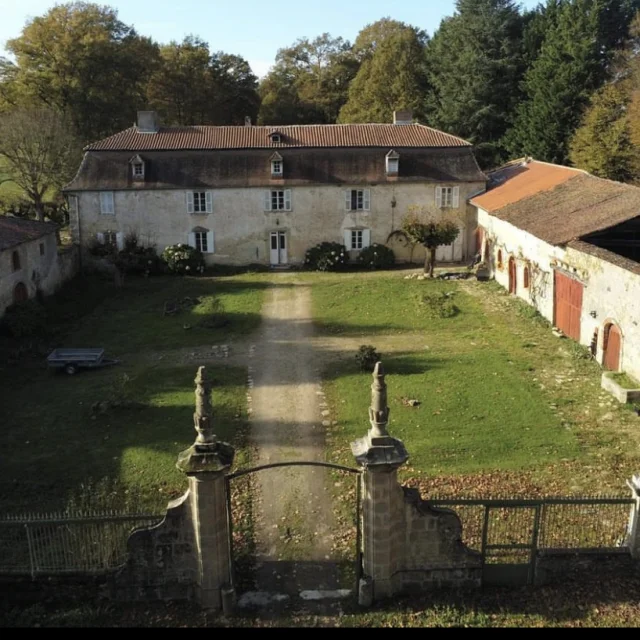 Domaine Du Loubier Chambres location Saint-Victurnien