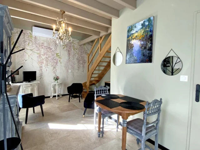 La Petite Charmille Salon Entier