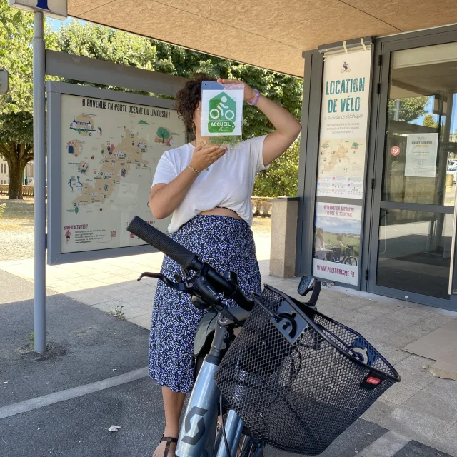 Accueil Velo A Loffice De Tourisme De Saint Junien 1 Rotated