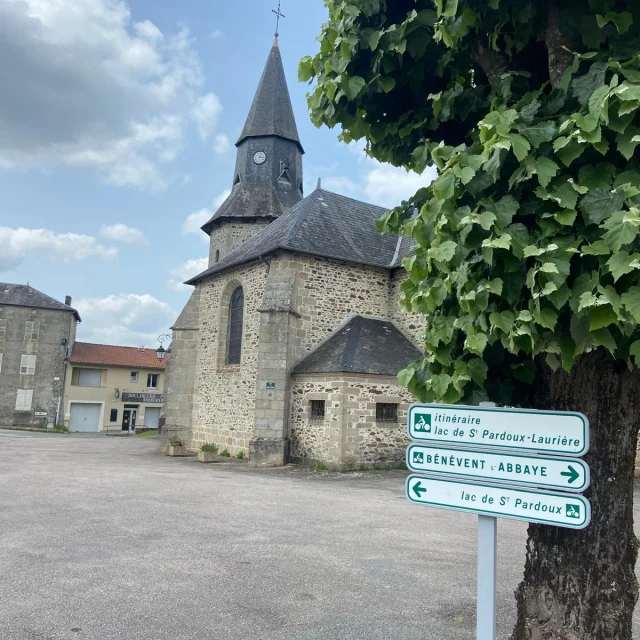 Eglise Lauriere Signaletique 1
