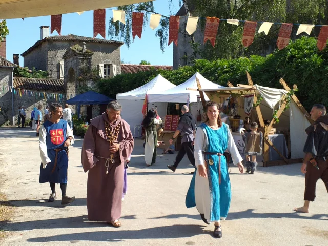 Medievales De Mortemart Plus Beau Village De France