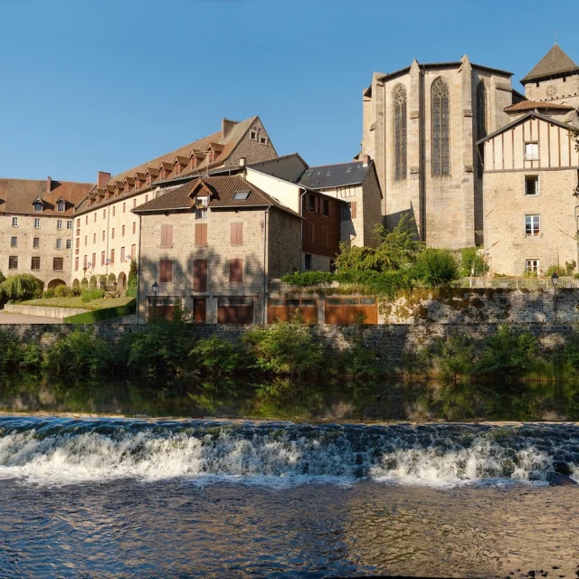 Eymoutiers Town