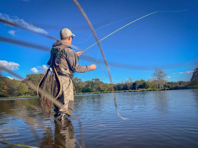 Trout fishing in the Haute-Vienne at La Boisserie fly fishing reservoir for salmonids in graciation