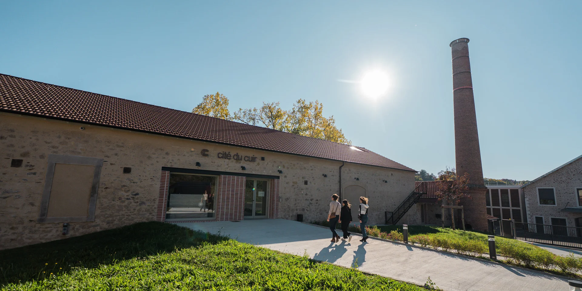 Cite Du Cuir Saint Junien Entree