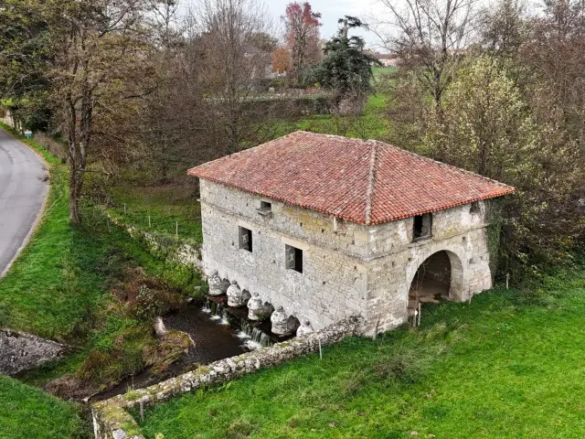 Pont Colombier Pres De Veyrac