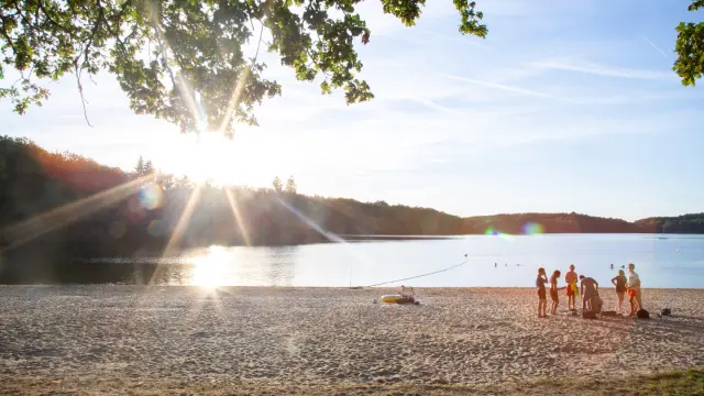 Lac De Saint Pardoux En Ete