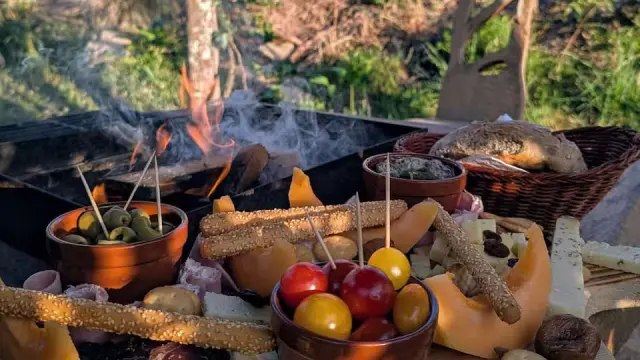 Savourez de la viande limousine cuite sur votre brasero privatif au gîte La Maison Sacquet