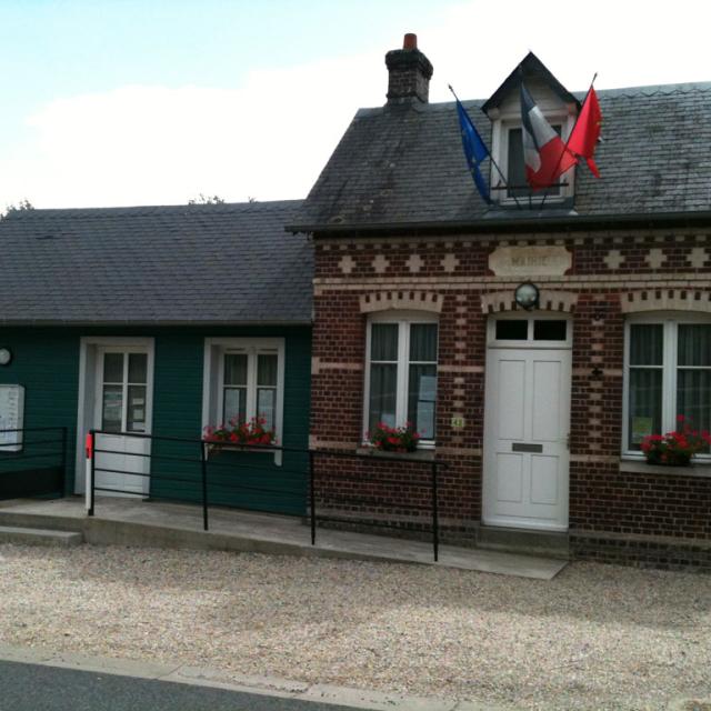 Mairie Saint Crespin