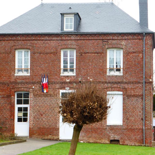 Mairie Saint Maclou de Folleville