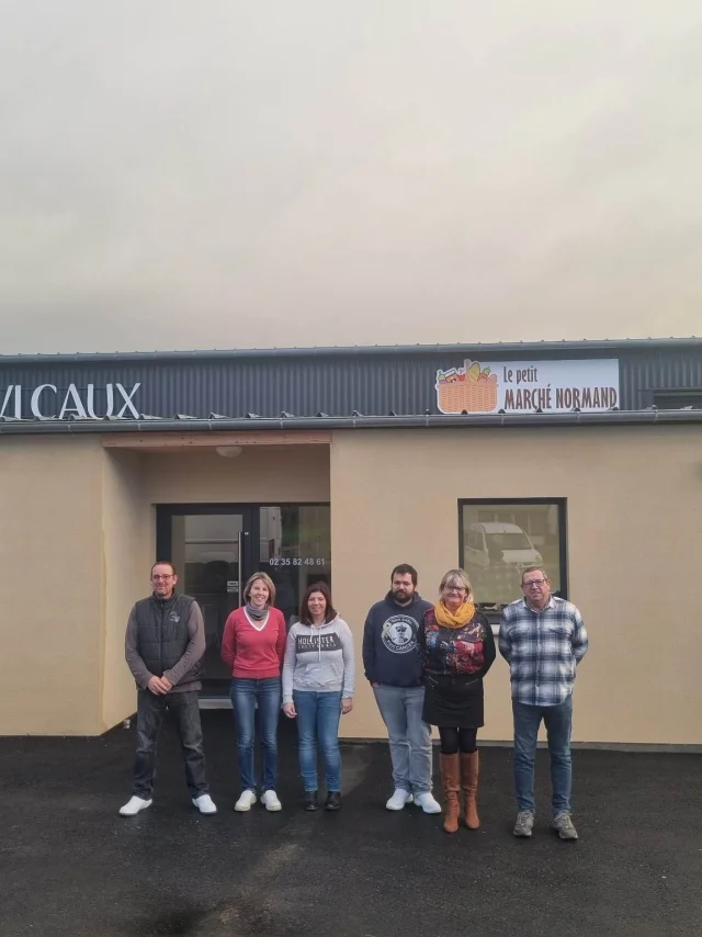 Avicaux