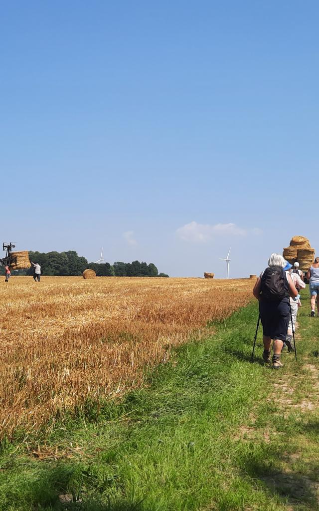Randonneurs Chemin Des Frênettes