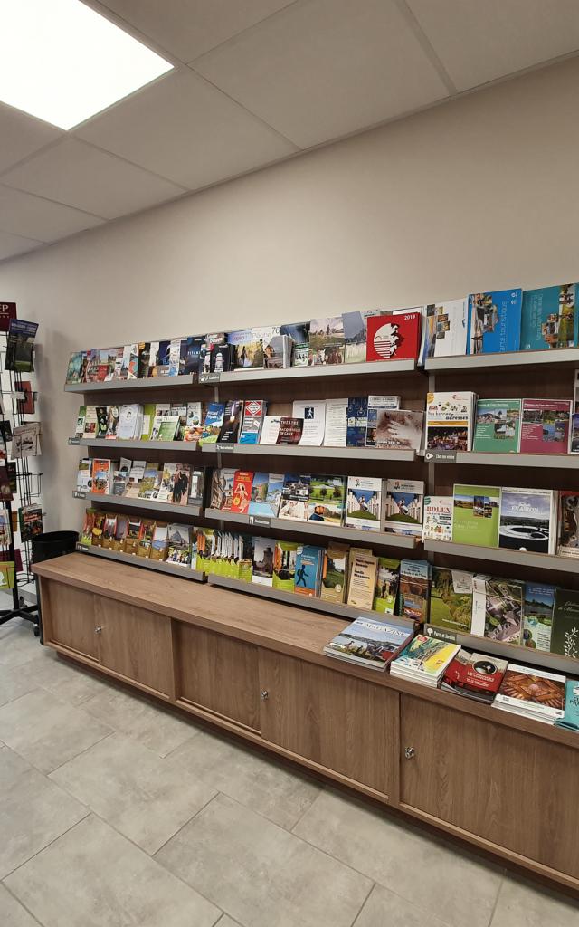 Un large choix de brochures vous attend dans nos bureaux d'accueil