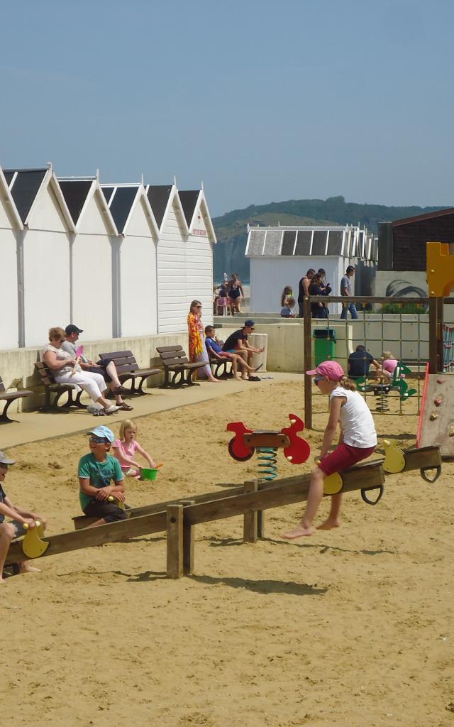 les jeux au bord de la plage