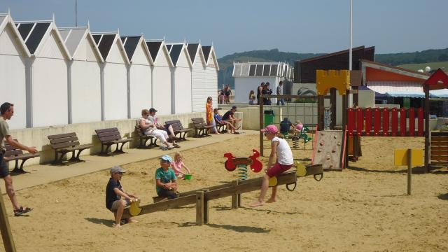 les jeux au bord de la plage