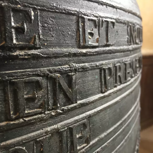 La cloche Marie-Hortense dans l'église d'Avremesnil