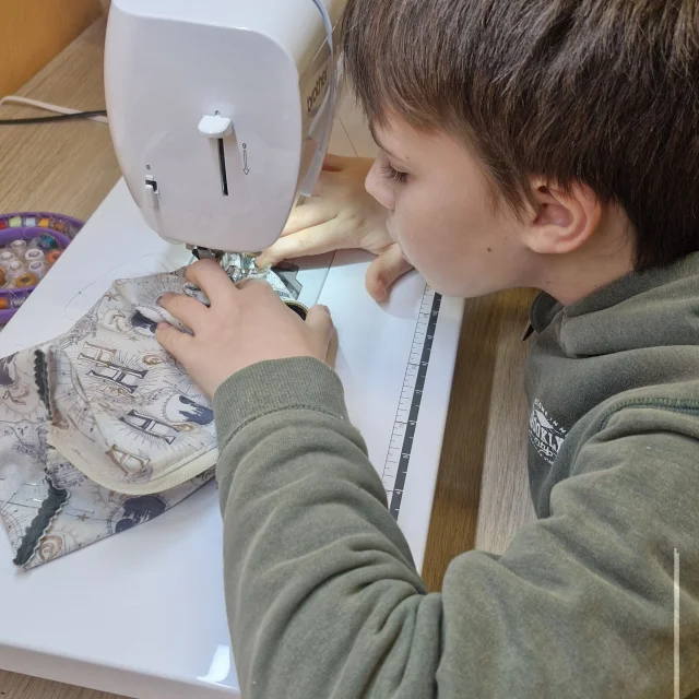Atelier couture enfant Luneray