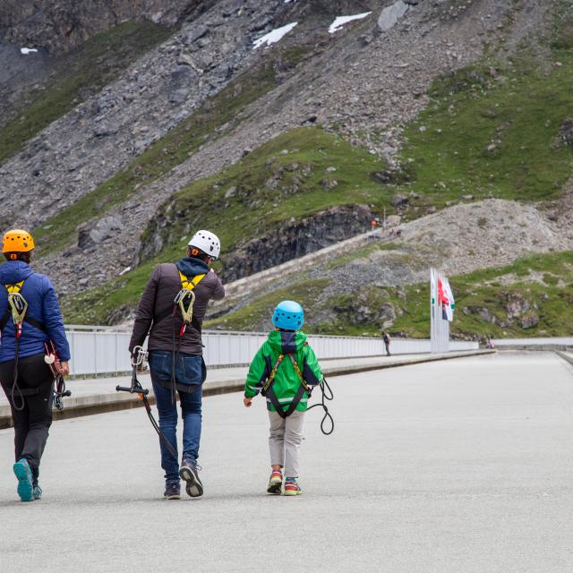 Tyrolienne AlpinLine à la Grande-Dixence