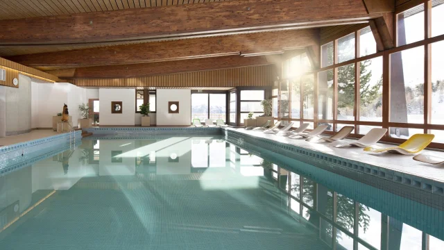 Piscine intérieure de Thyon 2000