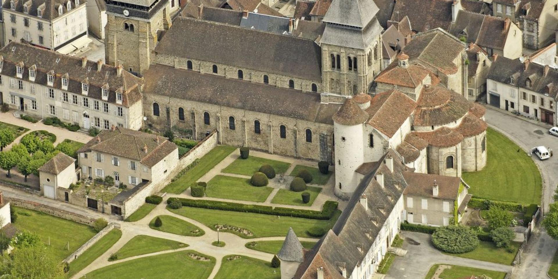 rencontre chambon sur voueize