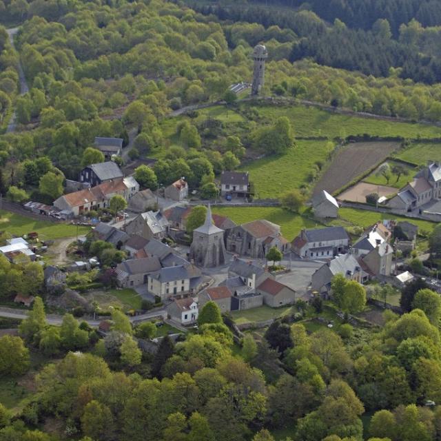 Toulx Sainte Croix Vue Du Ciel ©j. Damase