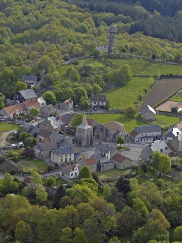 Toulx Sainte Croix Vue Du Ciel ©j. Damase