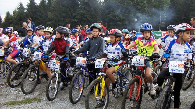 Nos Juniors Sur La Ligne De Départ ©creuseoxygène, La Creuse