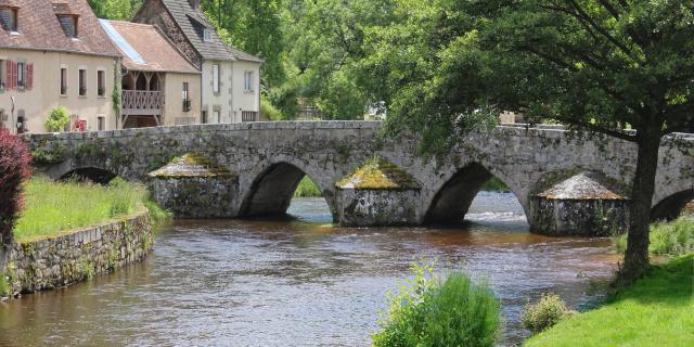 felletin-pont-roby-02-aubusson-felletin-tourisme-scaled.jpg