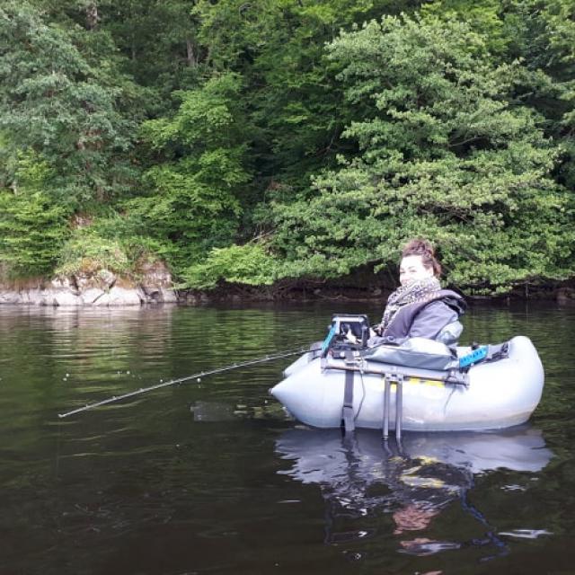 Lot-et-Garonne : les mordus du float tube traquent les carnassiers