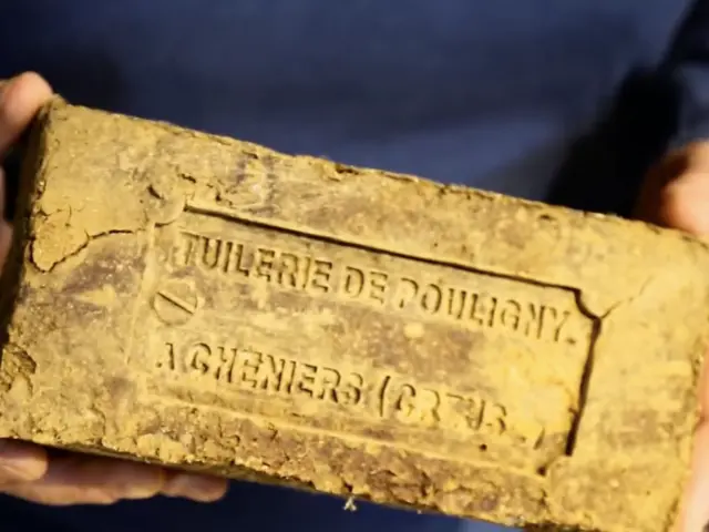 Brique Tuilerie De Pouligny