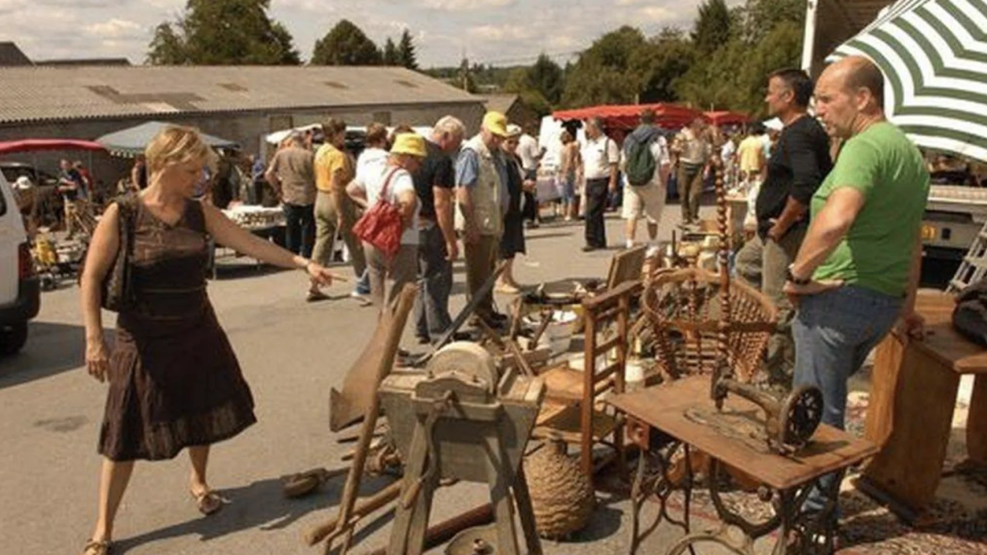 Brocante De Cheniers