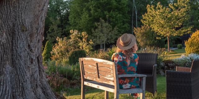 Domaine de la Jarrige - coucher de soleil au jardin