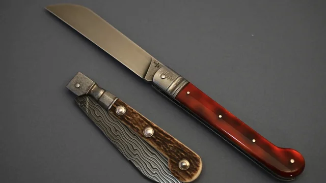 Couteau Coutellerie Nuage