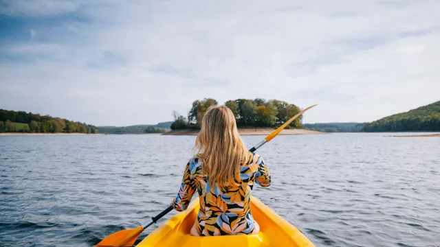 Canoë à Vassivière - ©Clara Ferrand