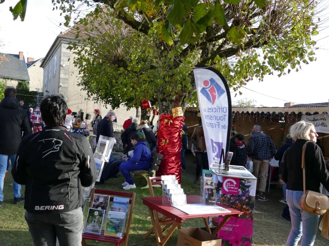 Marche De Noel Crocq 2025 Mcea G.samaey 26b