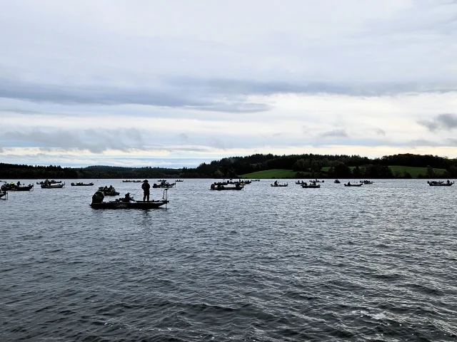 Mercury Fishing Cup 24l Puissant