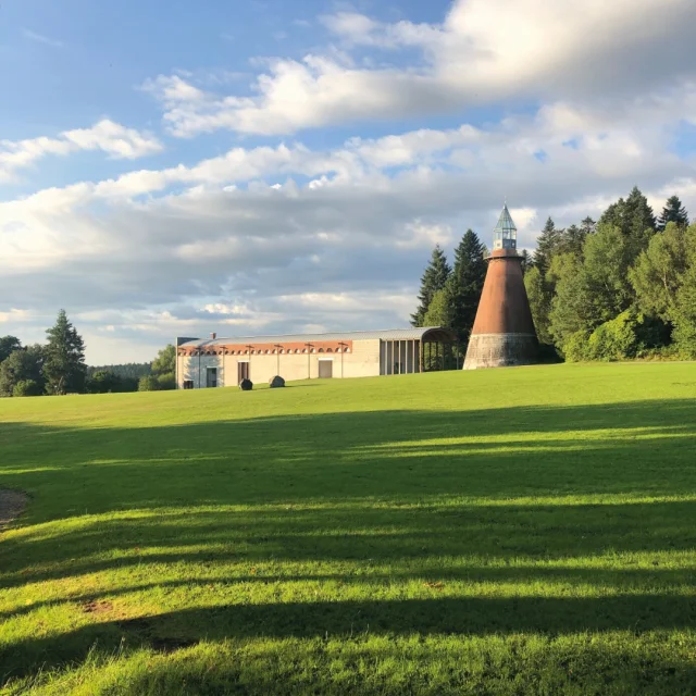 Le Centre International d’Art et du Paysage© CIAPV - Île de Vassivière (CIAPV), Aldo Rossi et Xavier Fabre architectes, 1989-91