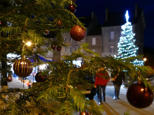 Marche De Noel Crocq 2025 Mcea G.samaey 25 Rotated