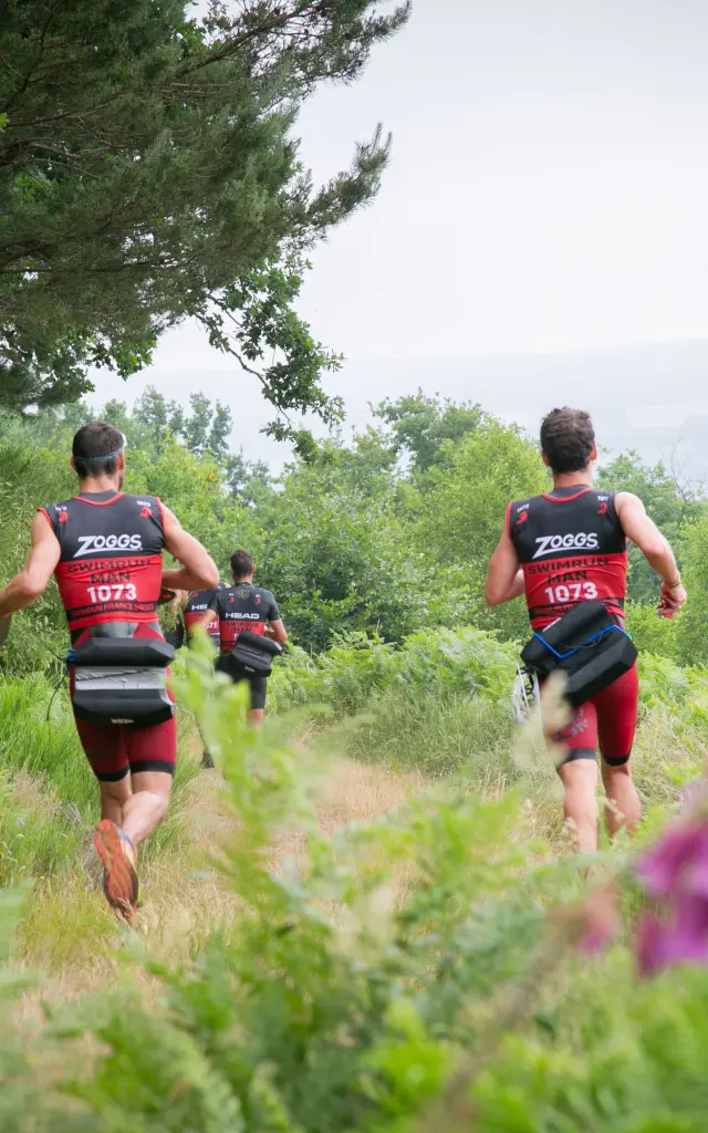 Swimrunman Vassivière 2025©Photographics Maxime Authier