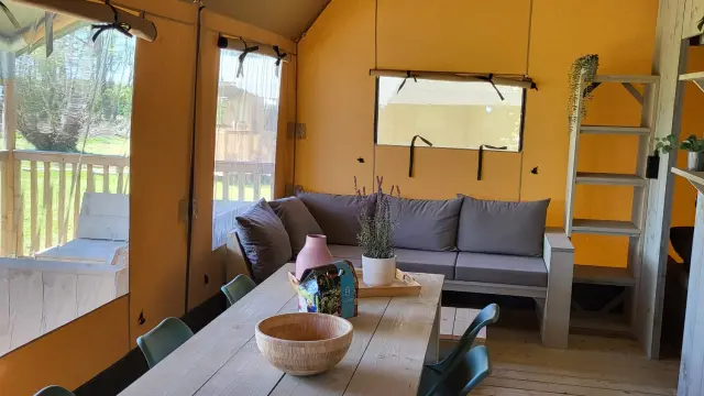 Photo 2025 04 11 14 31 28