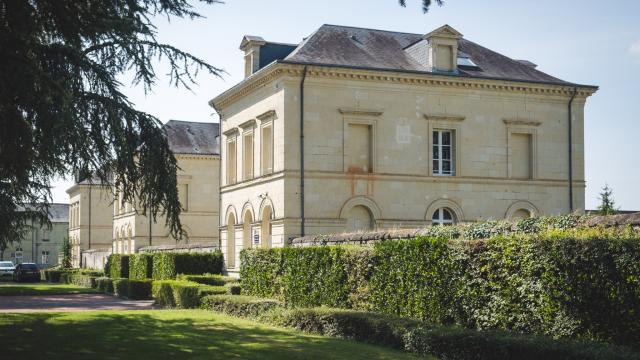 Domaine De Roiffé Facade