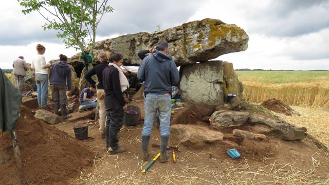 Dolmen Saint Laon (38)