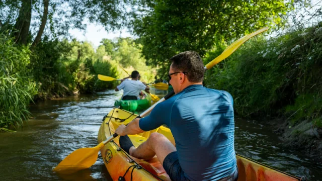 Canoe Au Parc De Loisirs De Vaux Parc