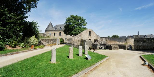 Extérieur du château de Mayenne