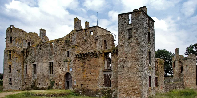 Chateau du Bois-Thibault Lassay Les Chateaux