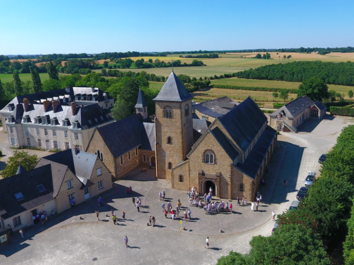 les-produits-monastiques-portail-du-tourisme-du-d-partement-la-mayenne